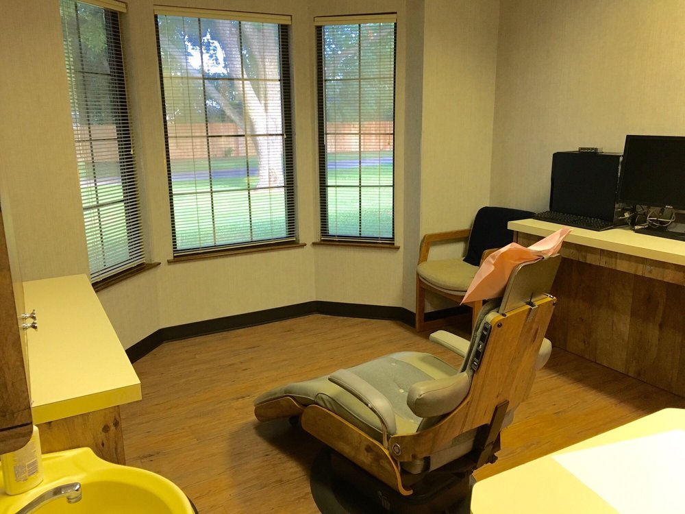 image of business Daniel Siriphongs, DDS