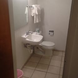 Oasis Motel Hotels 1001 Railroad Springer Nm Phone Number Yelp Photo Of Oasis Motel Springer Nm United States Bathroom Picture 2