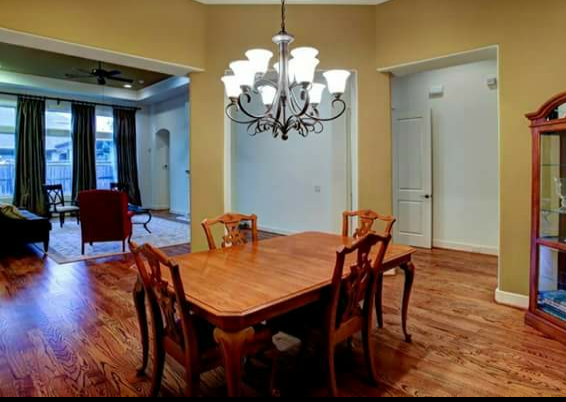 image of business Home Improvement Solutions IV