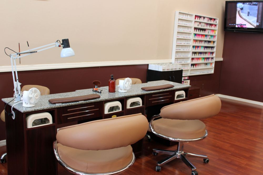 LUXE Nail Salon 19 Photos & 11 Reviews Nail Salons 2632 Route 516