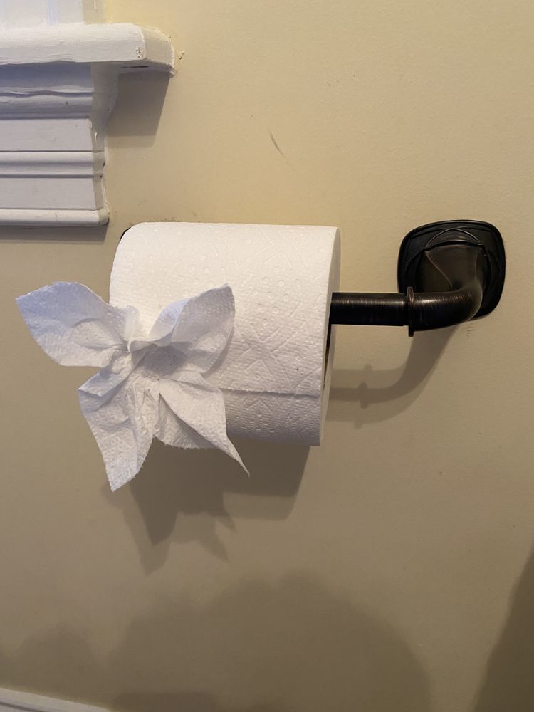 Eskarleth Cleaning Service