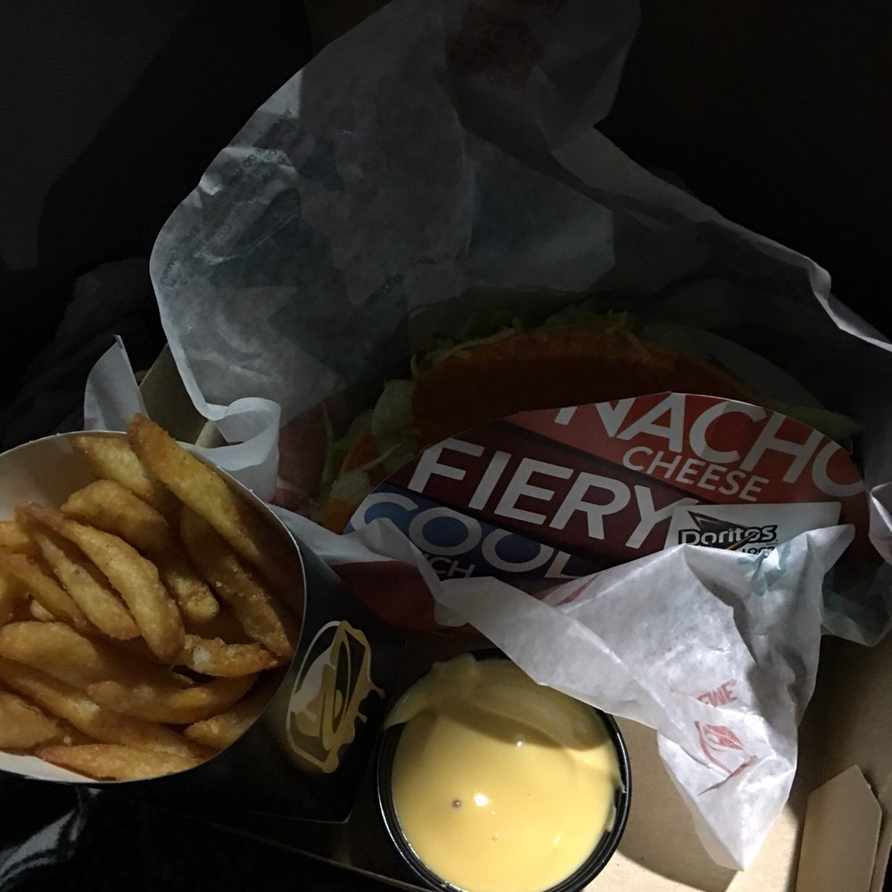 Taco Bell Order Food Online 10 Reviews TexMex 7051 Dodge Street Omaha, NE Photos