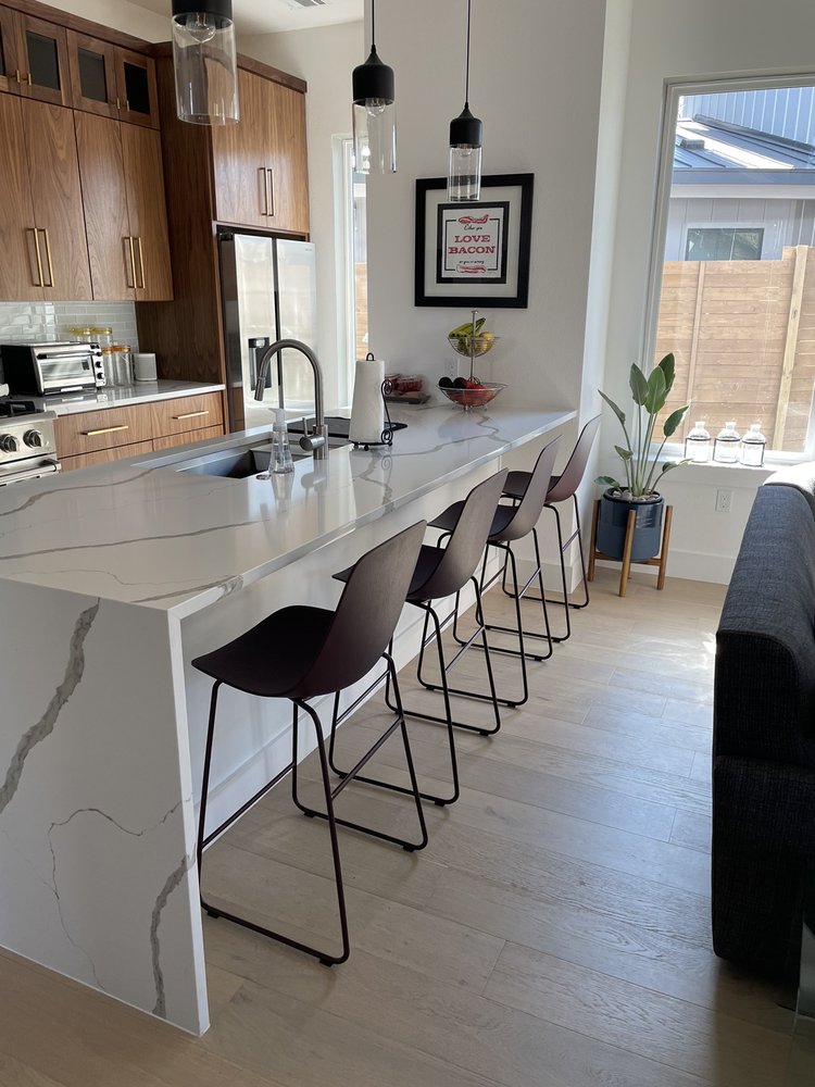 image of business Alpha Builders Group