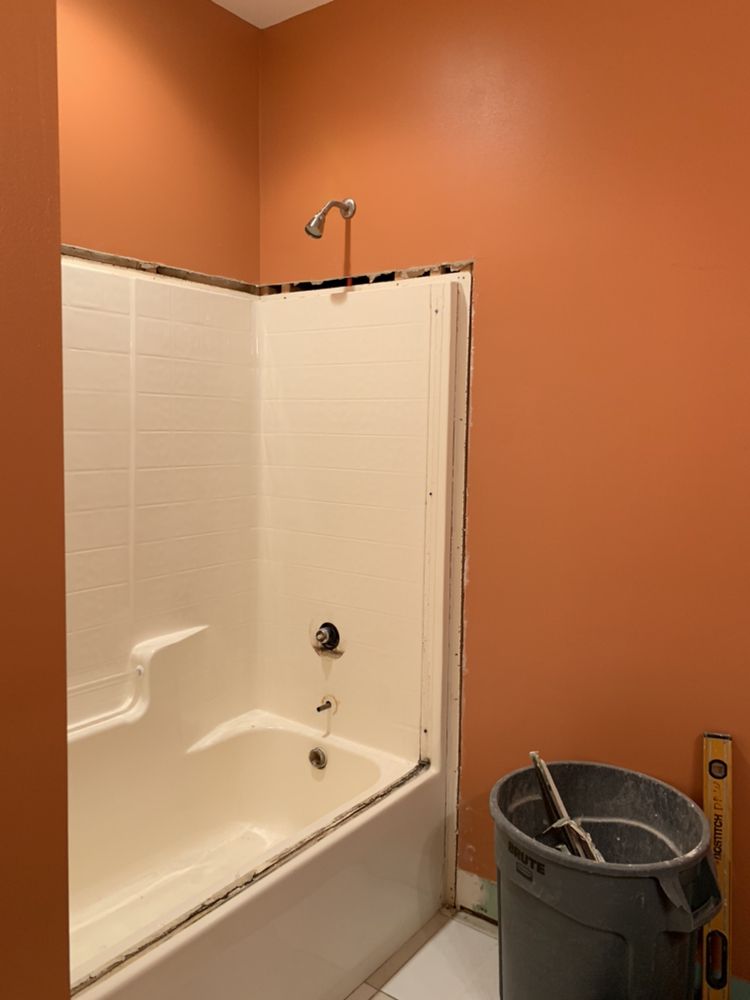 DRW Renovations & Custom Woodworking