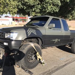 Emergency Roadside Service >> Gene S 24 Hour Emergency Road Service And Towing 52 Photos Emergency Roadside Service >> Gene S 24 Hour Emergency Road Service And Towing 52 Photos