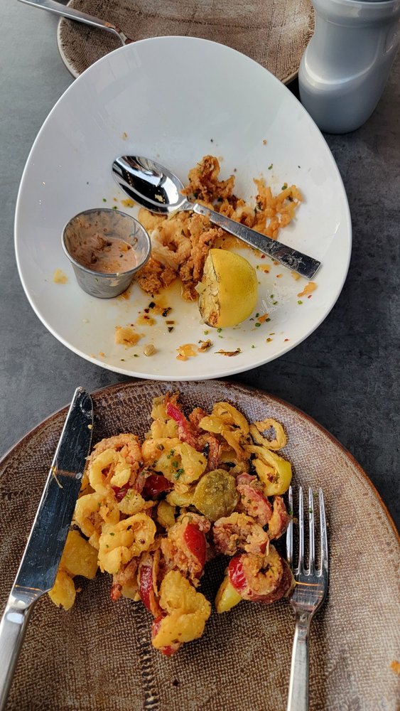 Zade's Lounge Zade's Lounge