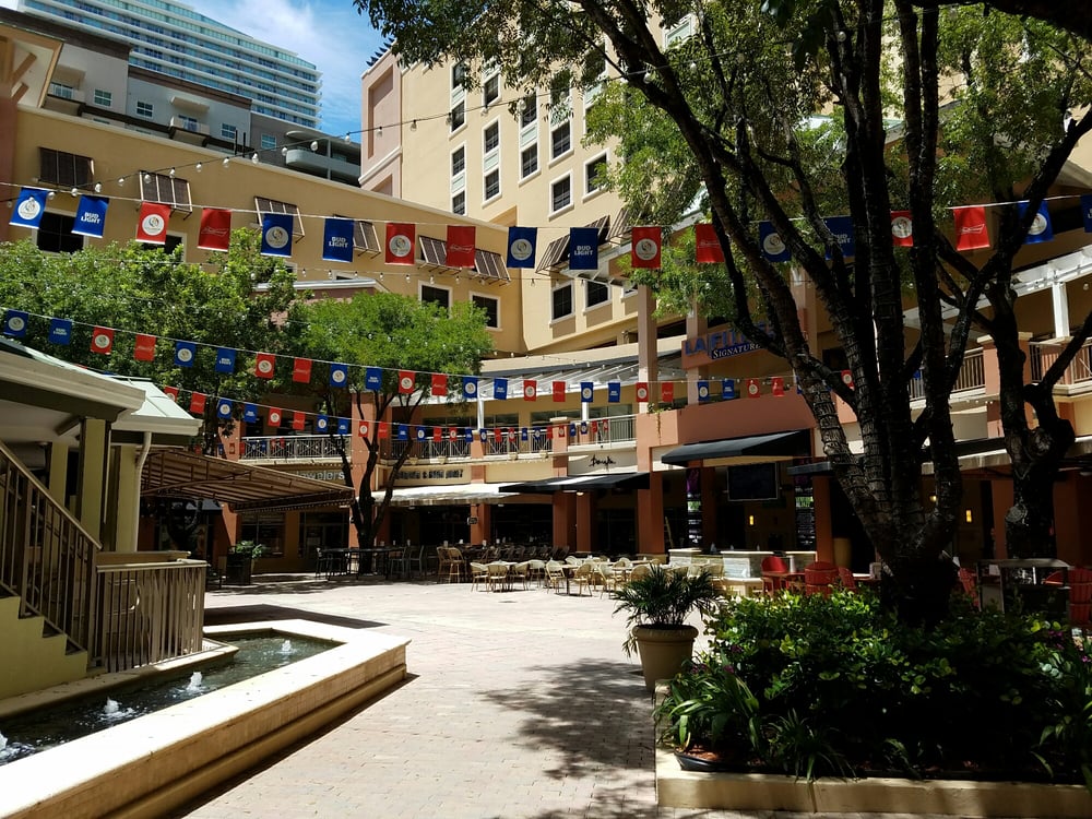 Mary Brickell Village 46 Photos & 57 Reviews Shopping Centers 901
