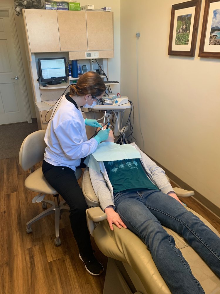 image of business Del Pinho, DDS