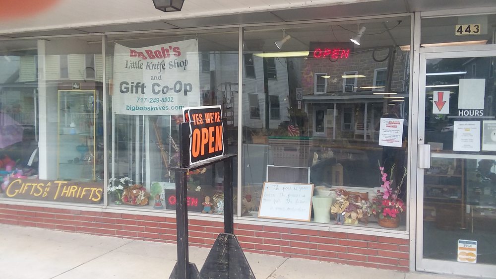 Big Bob's Little Knife Shop And Gift Co-Op