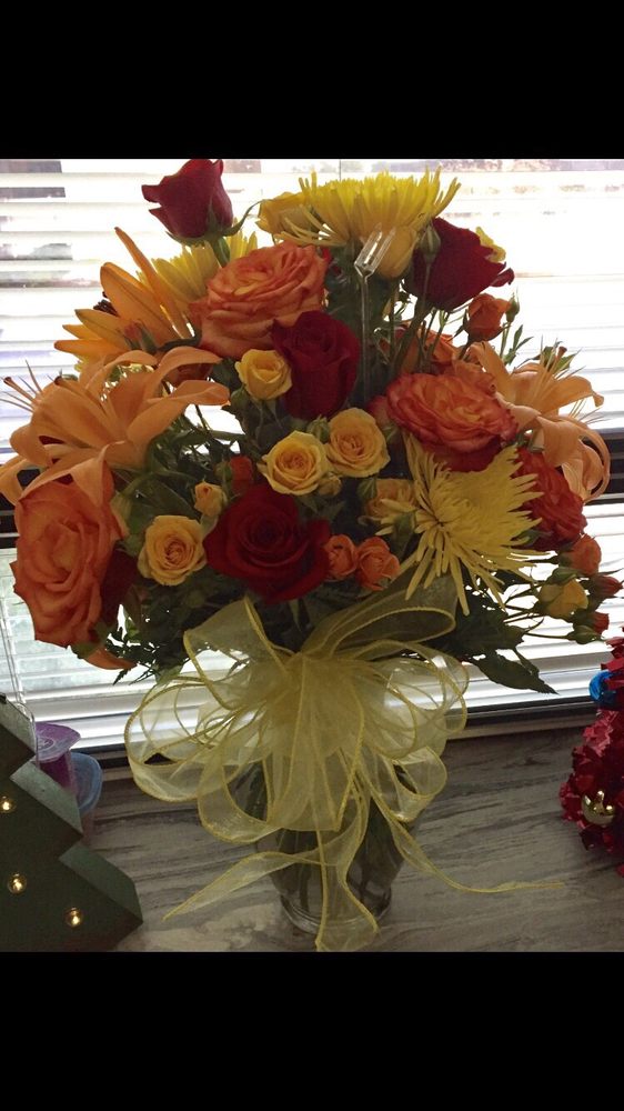 Fields Flowers 11 Photos Florists 1516 Central Ave, Ashland, KY