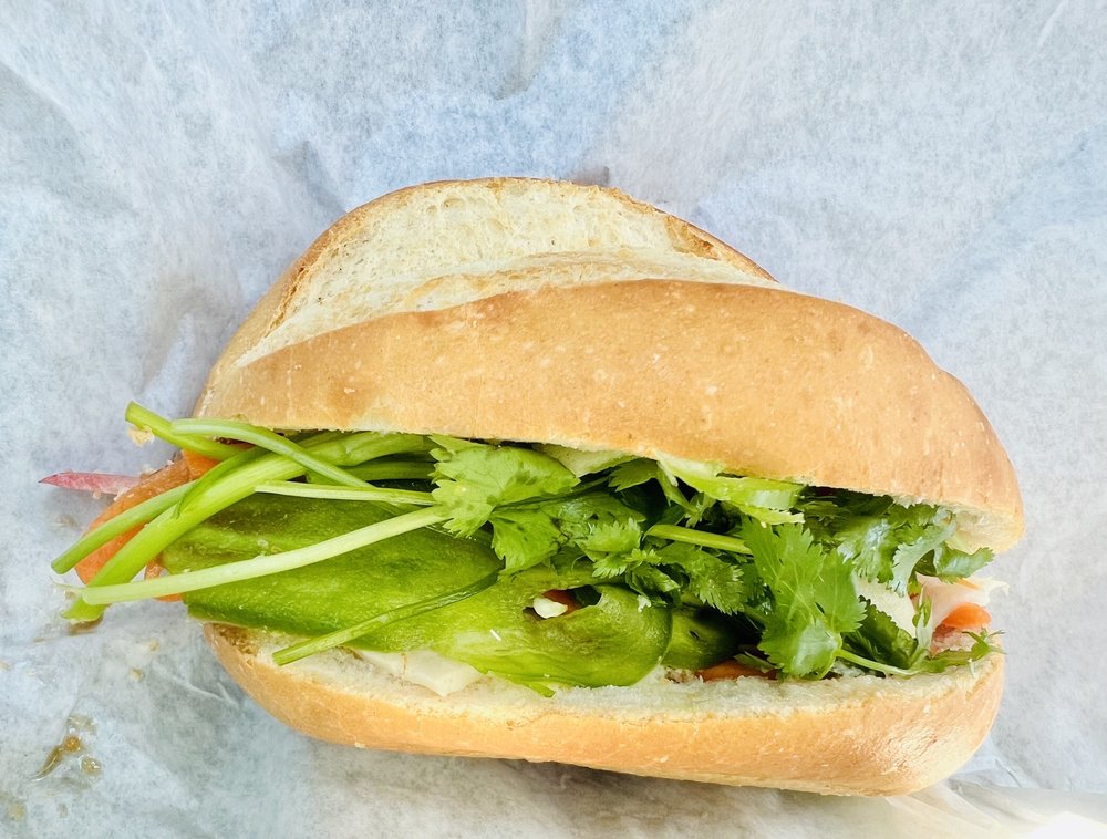 Hue Thai Bakery & Deli