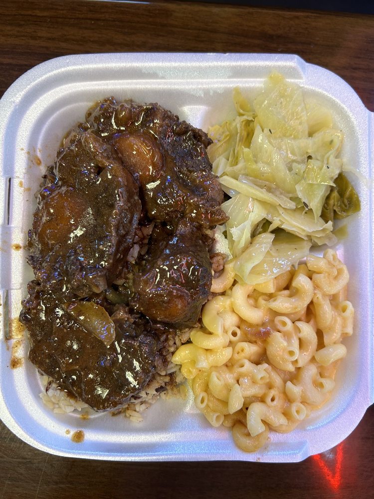 Cocoa's Octails & Jerk