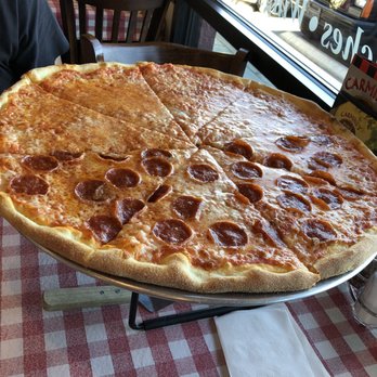 Carmine's Pizza Kitchen - 114 Photos & 190 Reviews - Pizza ...