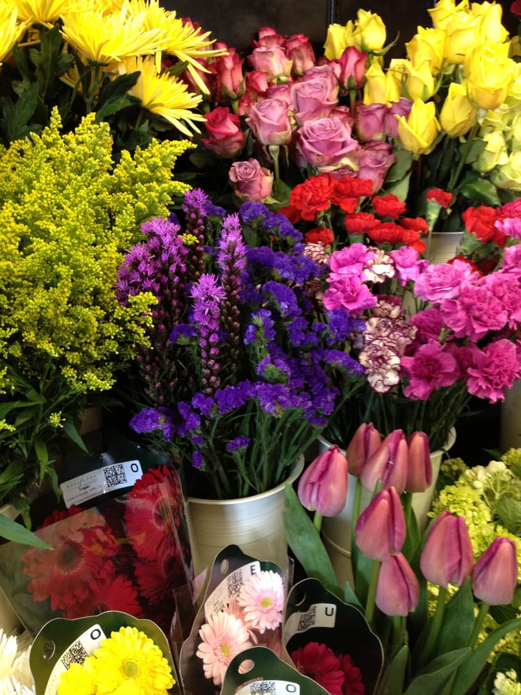 Graham’s Florist Shop 18 Photos Florists 351 Watertown Ave