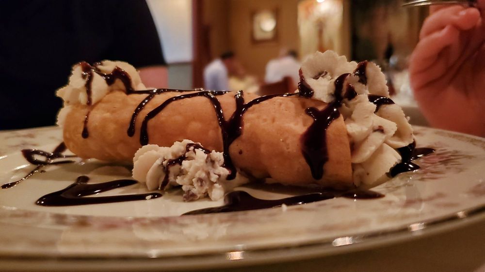 Flora's Italian Cafe