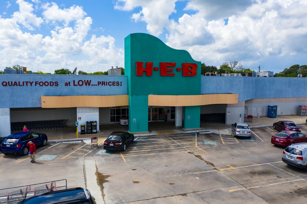 H-E-B