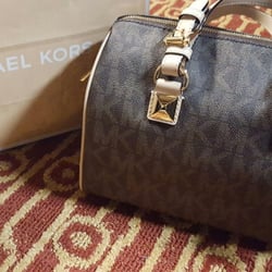 Michael Kors 14 Photos 57 Reviews Men S Clothing 348 Nut Photo Of Michael Kors Vacaville Ca United States