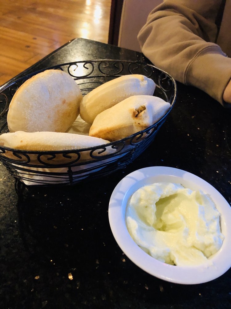 Alie's Lebanese Grill
