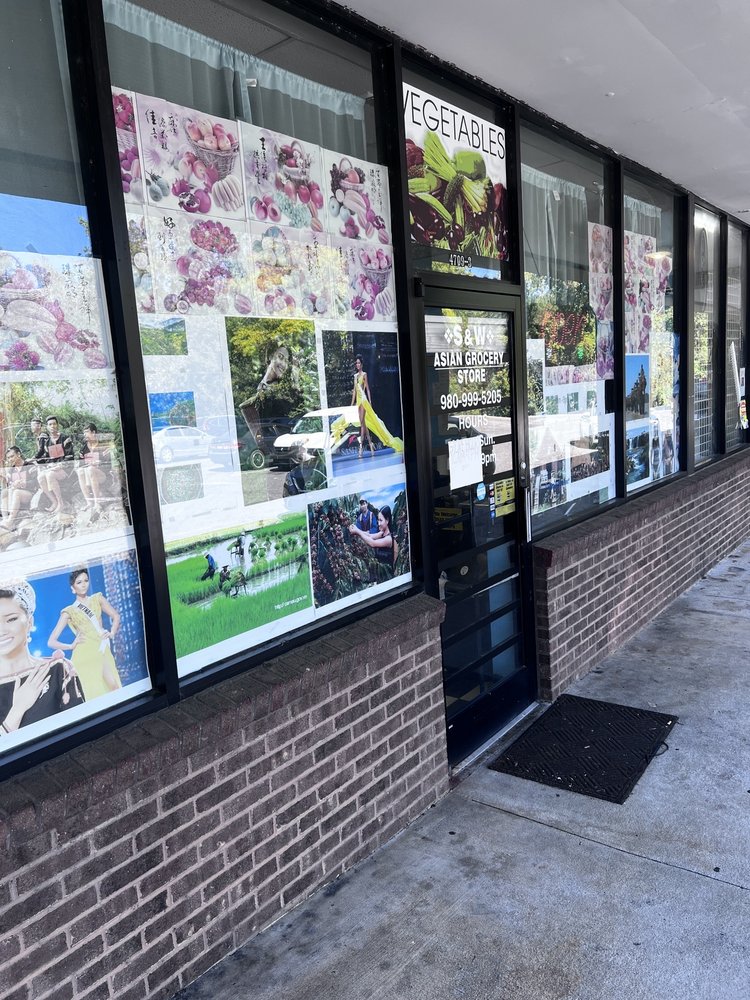 S&W Asian Grocery Store