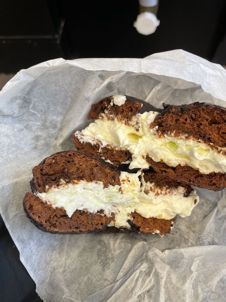 Bagel Lovers Cafe