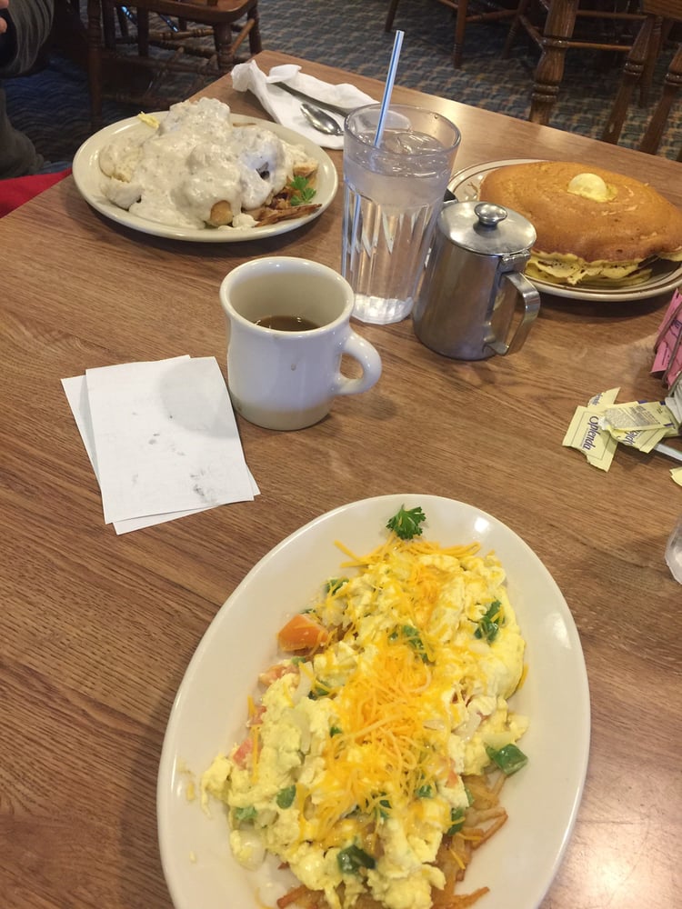Tee Jaye S Country Place Restaurants 33 Reviews Breakfast Photo Of Tee Jaye S Country Place Restaurants Columbus Oh United States