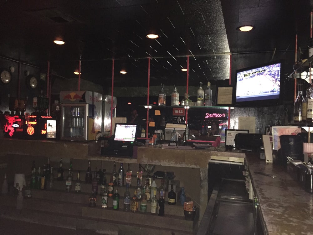 Scuttlebutt Gentlemen’s Club Dance Clubs 766 E I 10 Service Rd