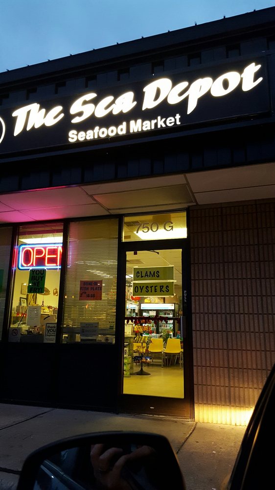Sea Depot 12 Photos & 20 Reviews Seafood Markets 750 E Chatham St