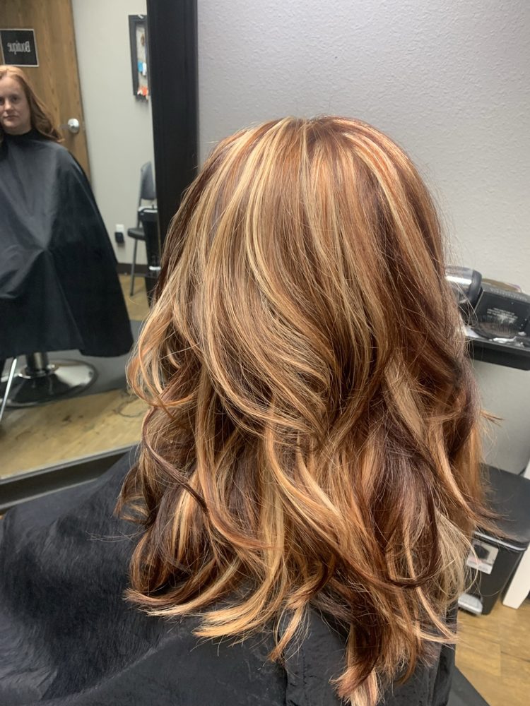 Salon West
