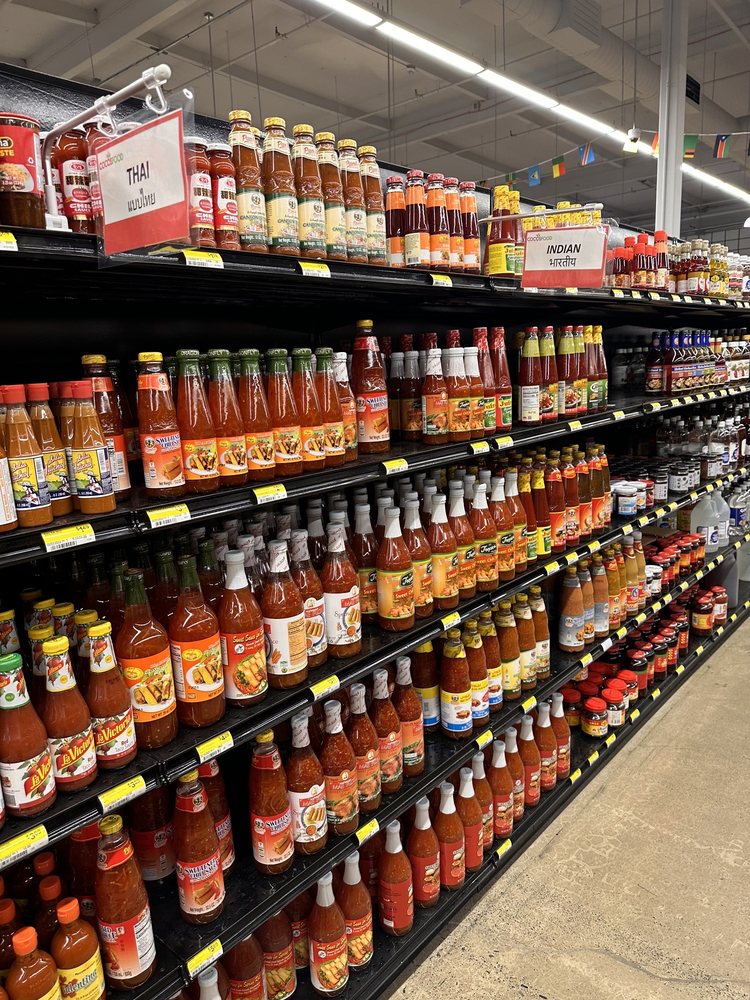 Cocos Food International Market