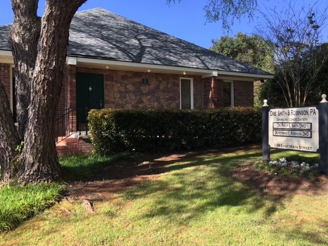 image of business Robinson Dental