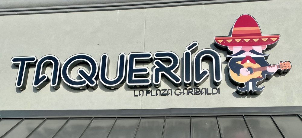 La Plaza Garibaldi Restaurant