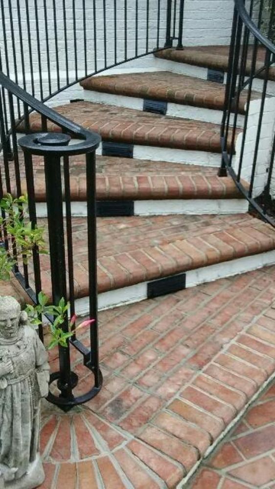 Aqua Pressure Power Washing