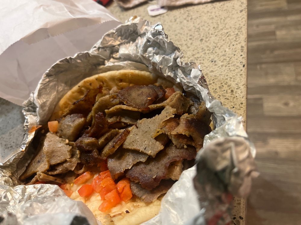 Dinos Gyros Dinos Gyros