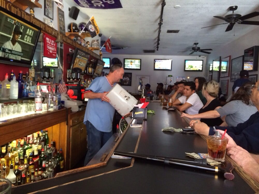 Cheaters Sports Bar 19 Photos & 76 Reviews Sports Bars 3221
