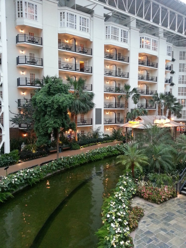 Restaurants Near Gaylord Opryland Convention Center Restaurants Near Gaylord Opryland Convention Center