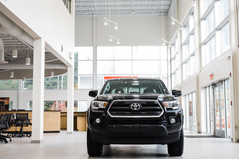 Hoover Toyota 44 Photos 47 Reviews Car Dealers 2686 John Hoover