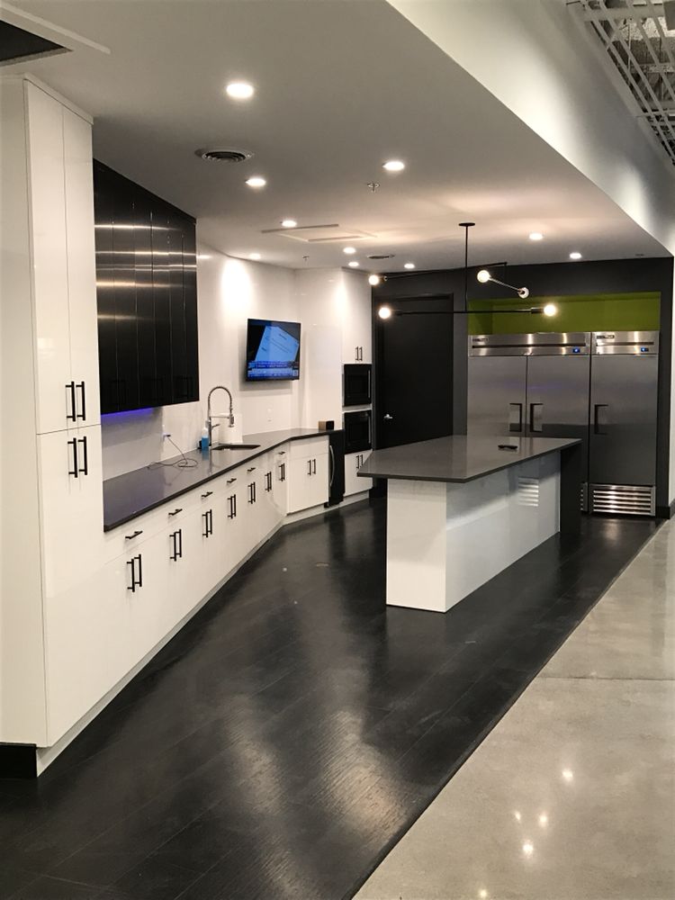 image of business LA Johnson Building Co