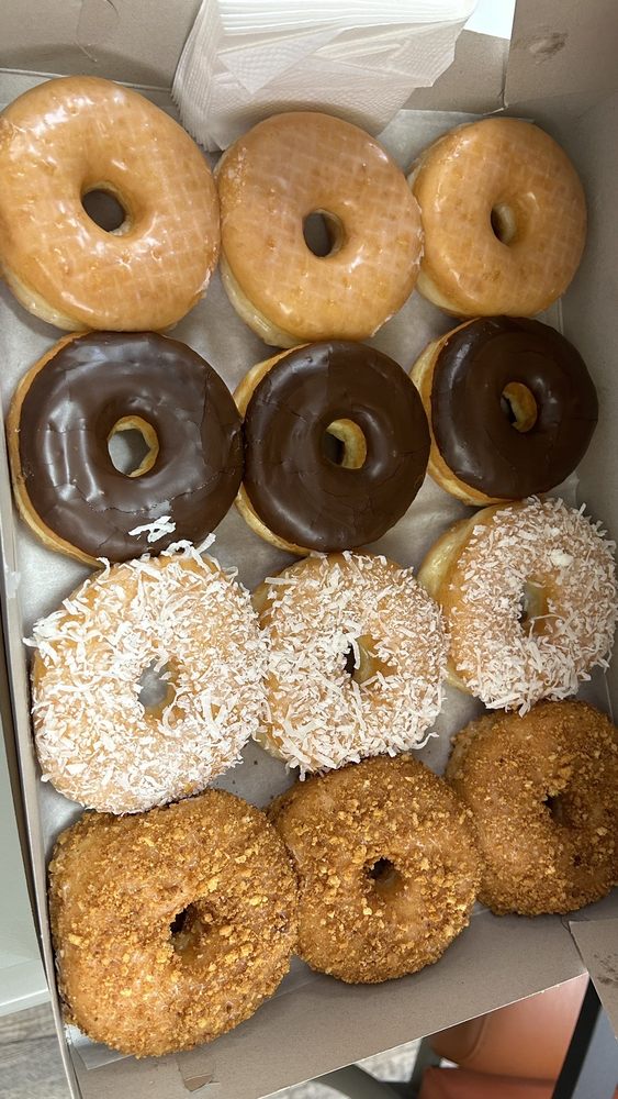 Ma's Donuts