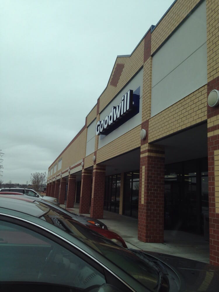 Goodwill Thrift Stores 6540 Hampton Rd Pkwy, Suffolk, VA Phone