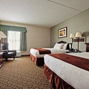 D Hotel And Suites 28 Photos 26 Reviews Hotels 1 Country Newly Photo Of D Hotel And Suites Holyoke Ma United States