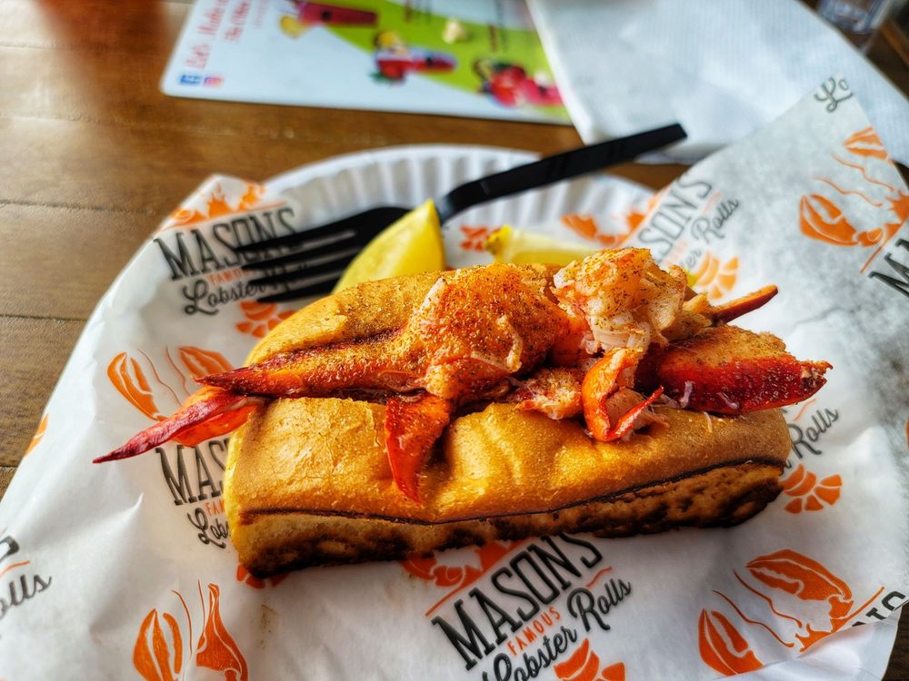 Mason's Famous Lobster Rolls - Miami
