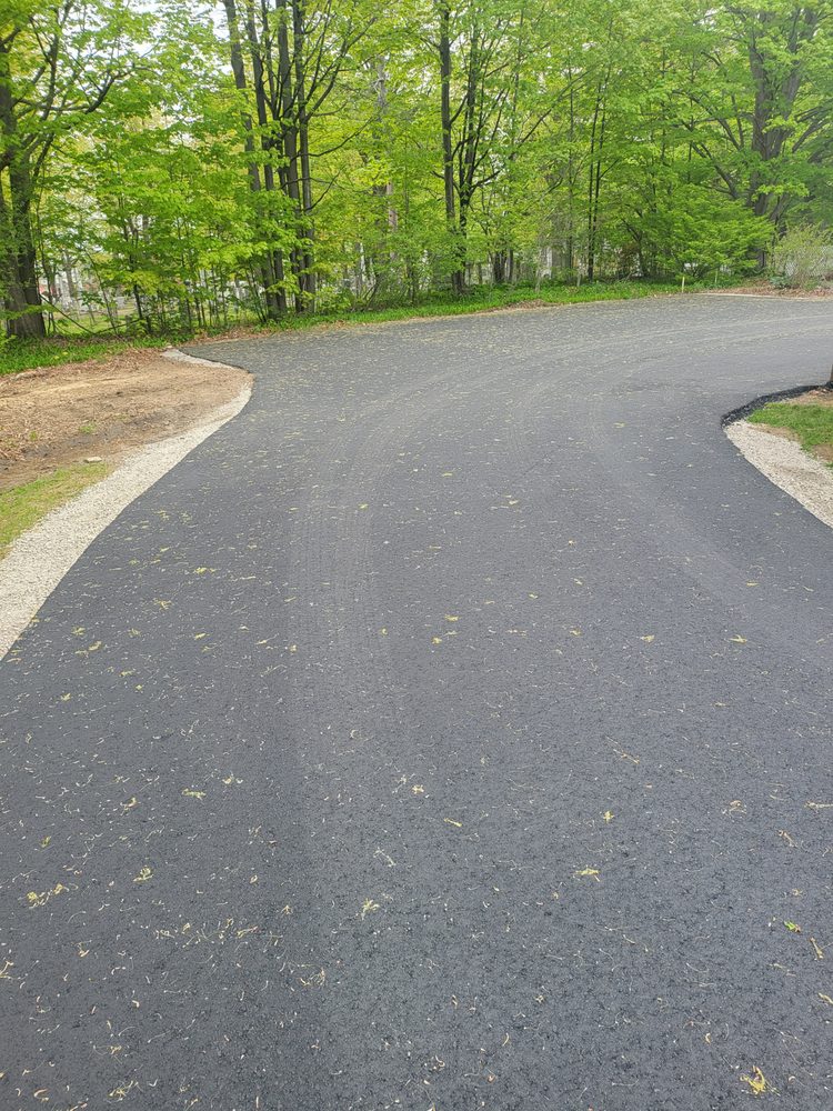 image of business B & S Paving & Construction