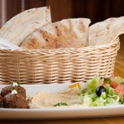 Jerusalem Restaurant fotoğrafı - Dublin, İrlanda. nice falafel to start