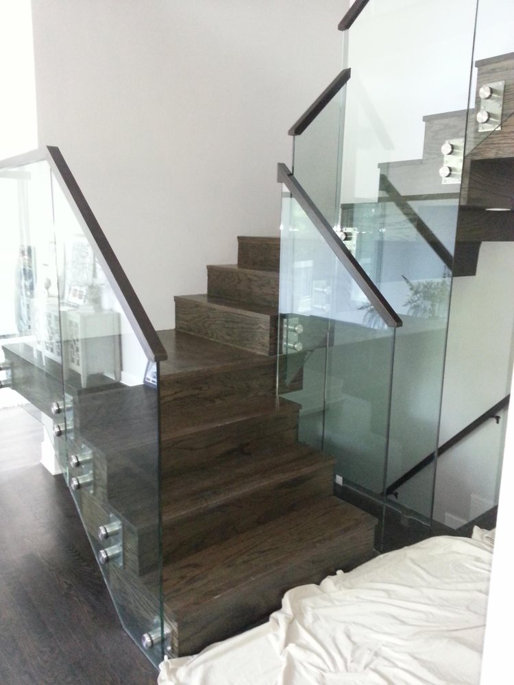 Genesis Glass & Mirror