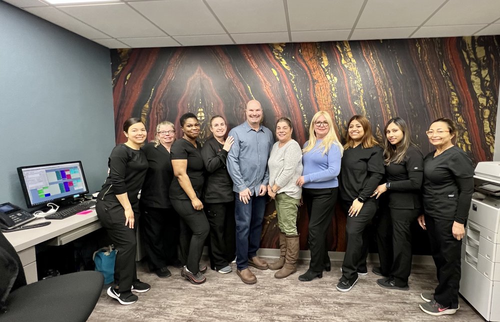 image of business Now Dental