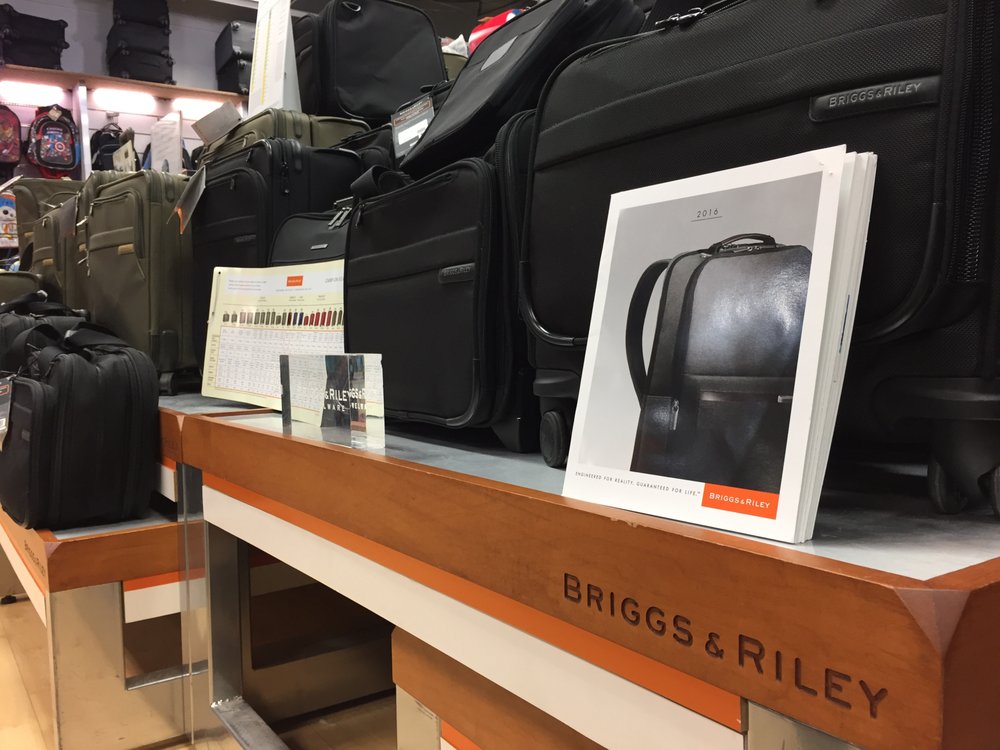 Discount Luggage Outlet 20 Photos Luggage 12801 W Sunrise Blvd