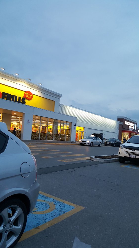 Jeff, Rose & Herb's No Frills