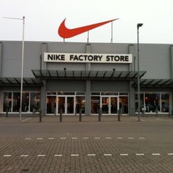 Sport Str109StuhrNiedersachsen Outlet Zubehör Bremer Nike pSjMLUqzVG