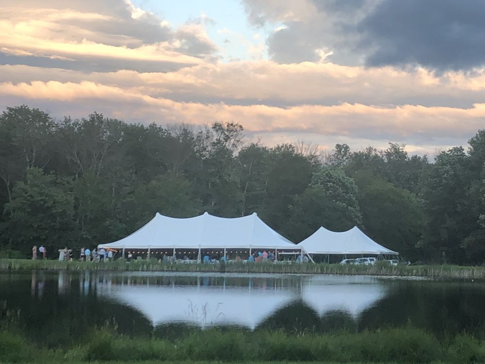 Lake Hideaway