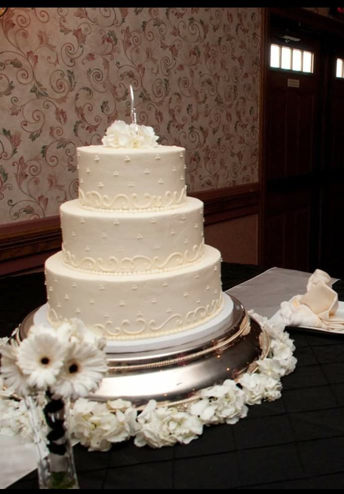 The Cakery 37 Photos & 30 Reviews Bakeries 140 Woodman Dr, Dayton